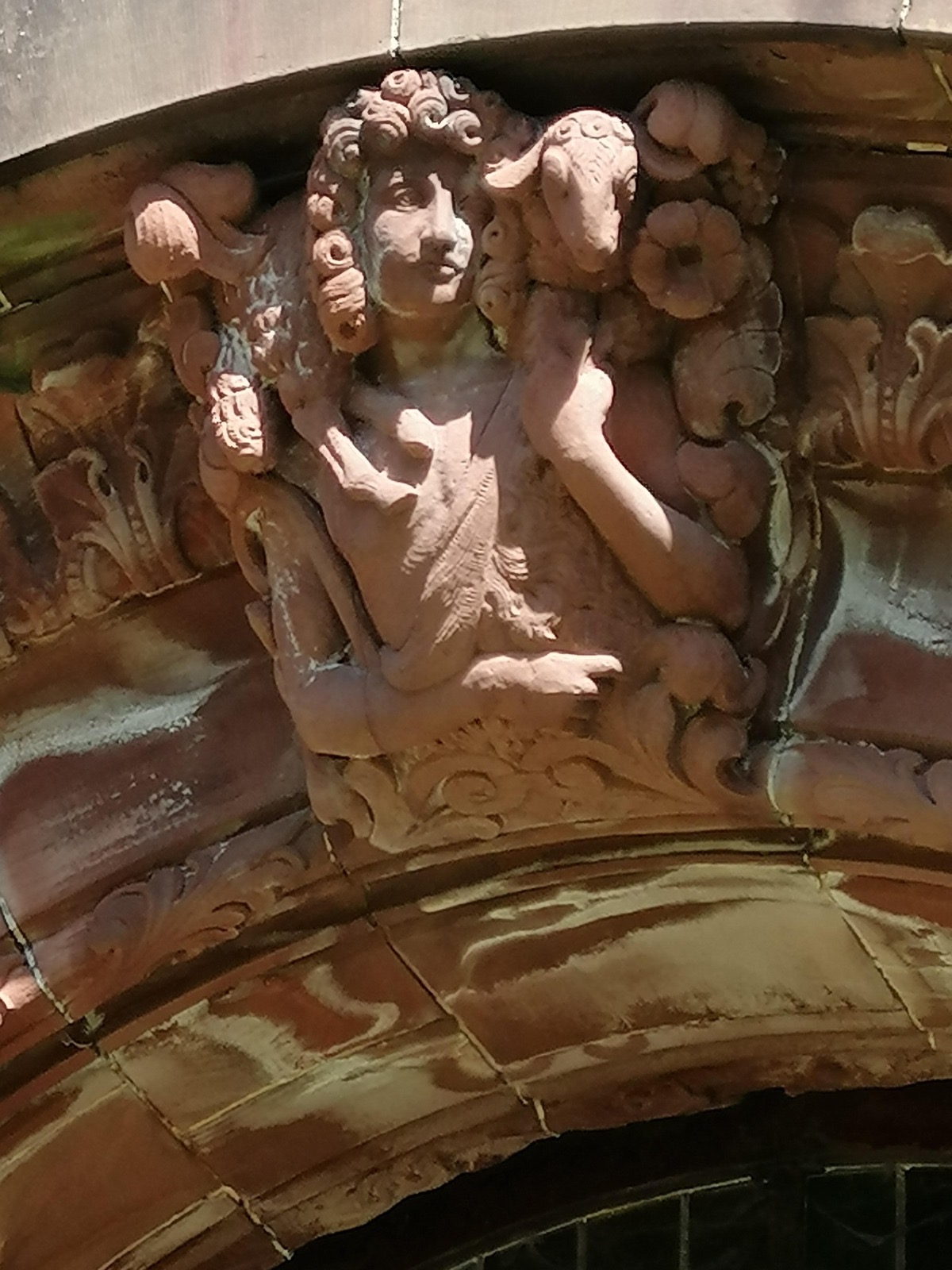 Sandtsrahlen in der Denkmalpflege Sandtsrahlen in der Denkmalpflege